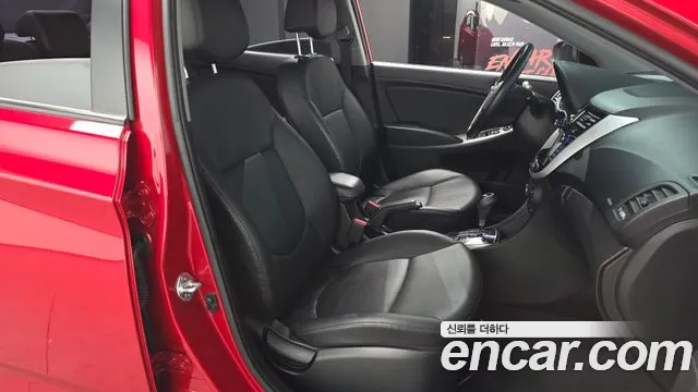 Hyundai Accent 2016 — фото 10