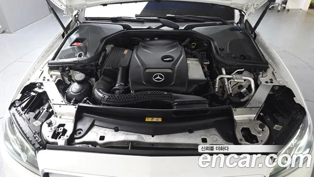 Mercedes-Benz E-Class 2018 — фото 6