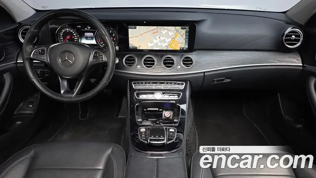Mercedes-Benz E-Class 2018 — фото 7