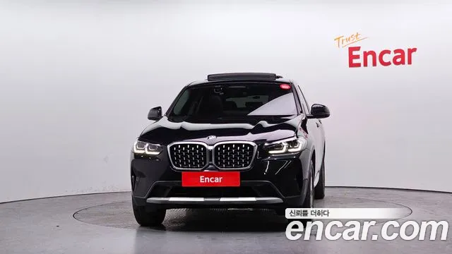 BMW X4 2022 — фото 3