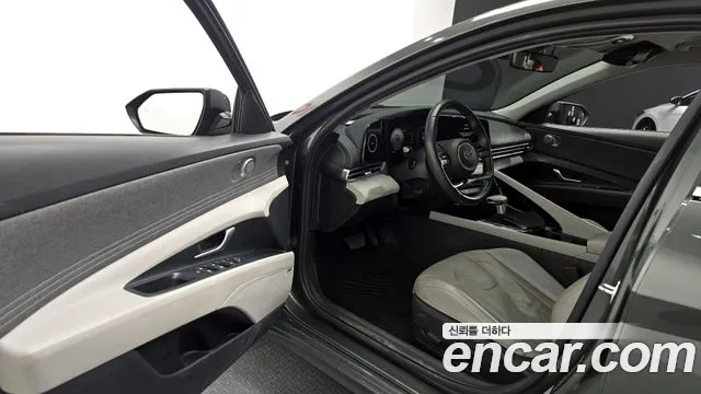 Hyundai AVANTE 2021 — фото 11