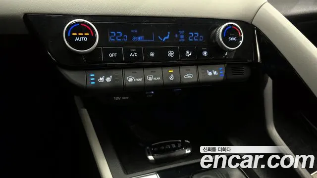 Hyundai AVANTE 2021 — фото 16
