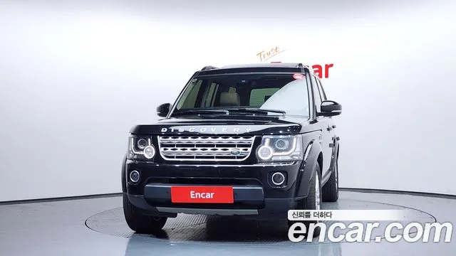 Land Rover Discovery 2016 — фото 3