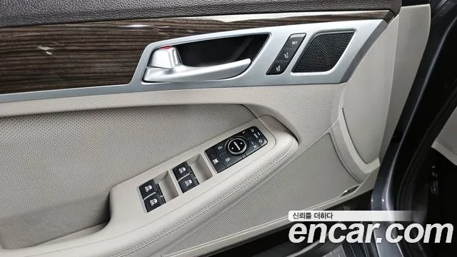 Hyundai Genesis 2016 — фото 19