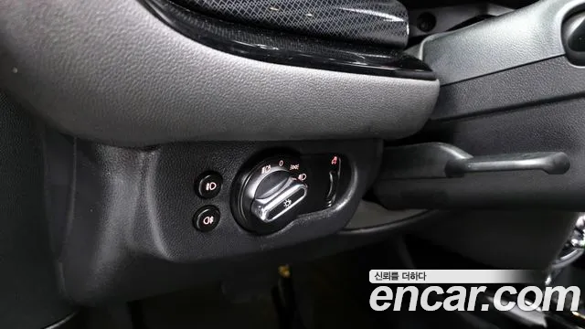 Mini Clubman 2021 — фото 14