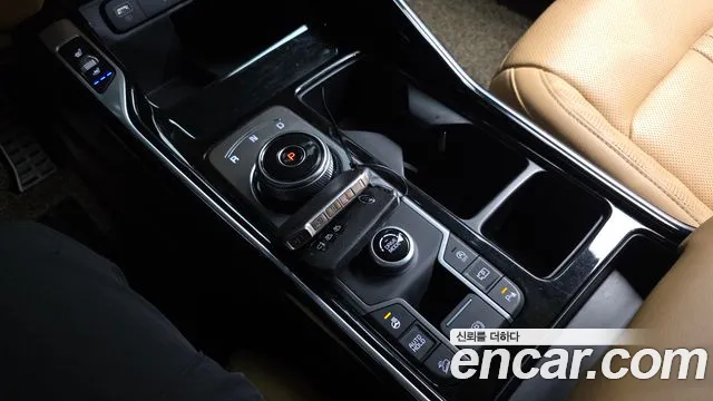 Kia Sorento 2021 — фото 8
