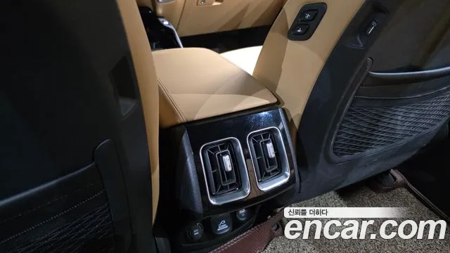 Kia Sorento 2021 — фото 18