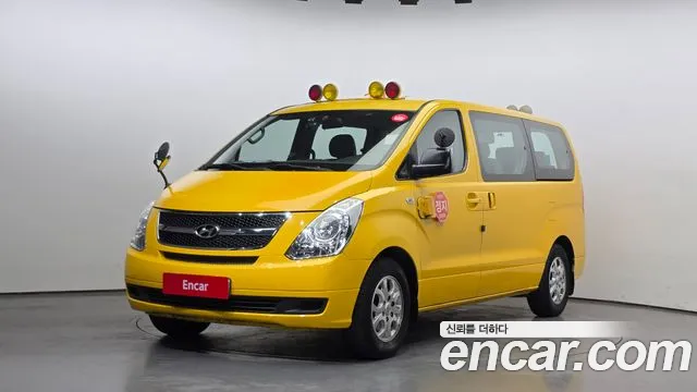 Hyundai Starex 2015 — фото 1