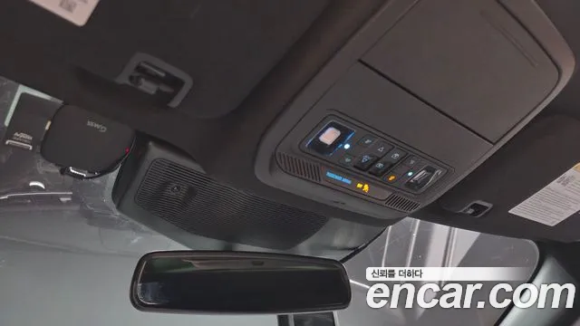 Ford Explorer 2020 — фото 19