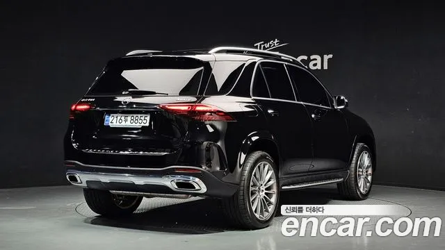 Mercedes-Benz GLE-Class 2025 — фото 2