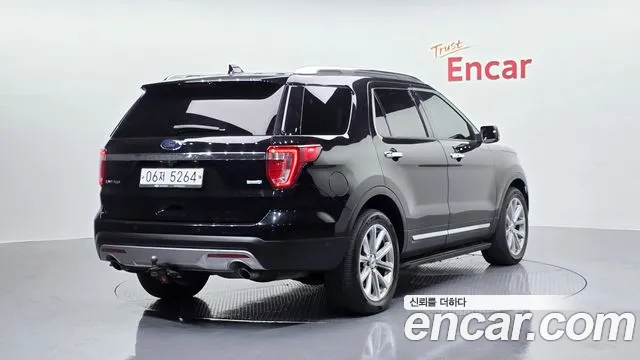 Ford Explorer 2017 — фото 2