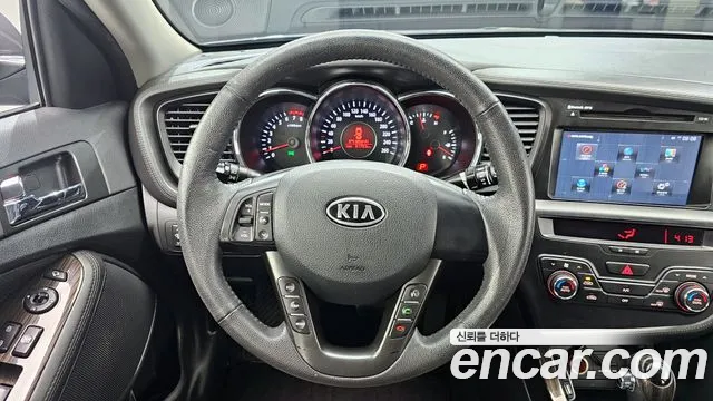 Kia K5 2011 — фото 14