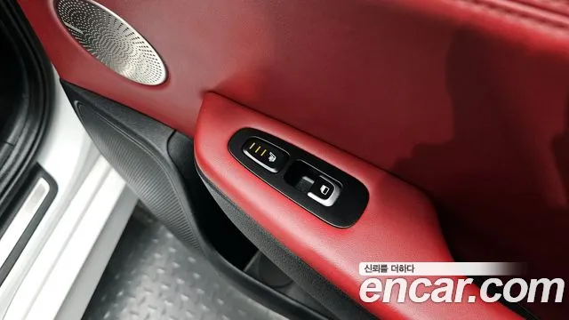Kia Stinger 2018 — фото 19