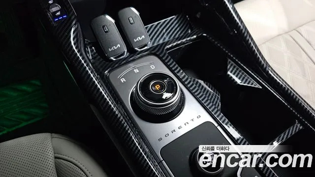 Kia Sorento 2023 — фото 8