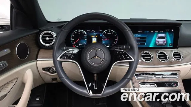 Mercedes-Benz E-Class 2022 — фото 13
