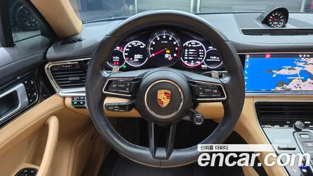 Porsche Panamera 2021 — фото 14