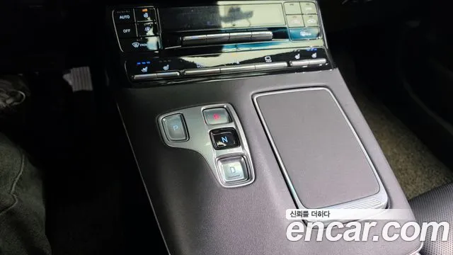 Hyundai Grandeur 2021 — фото 9