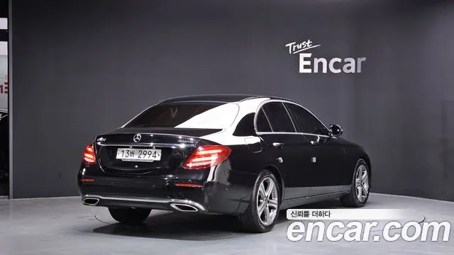 Mercedes-Benz E-Class 2019 — фото 1
