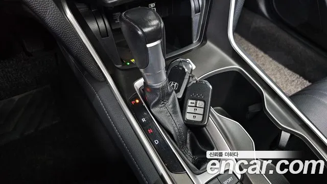 Honda Accord 2021 — фото 9