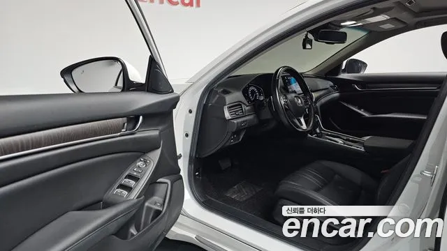 Honda Accord 2021 — фото 10