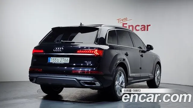 Audi Q7 2021 — фото 2