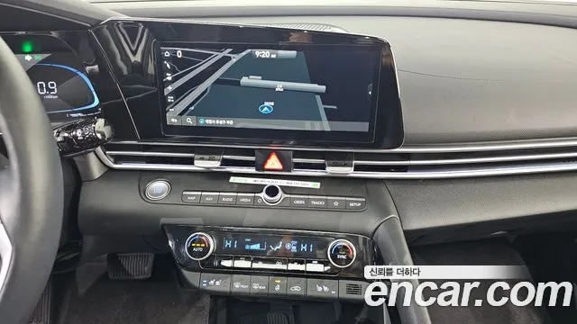Hyundai AVANTE 2024 — фото 14