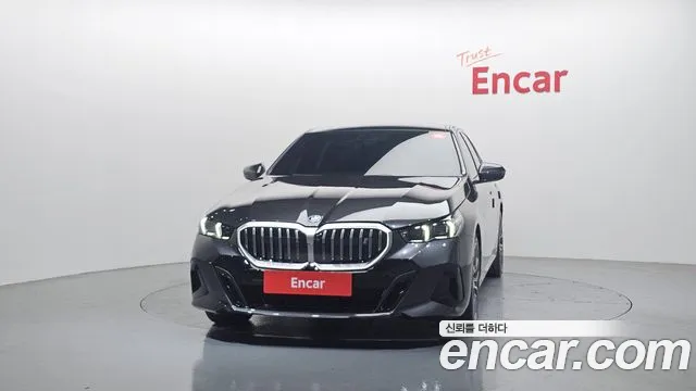 BMW i5 2026 — фото 3