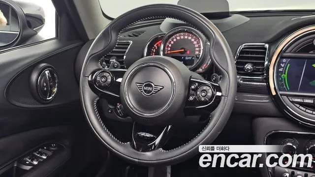 Mini Clubman 2020 — фото 13