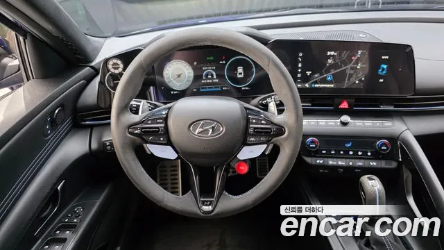 Hyundai AVANTE 2023 — фото 12