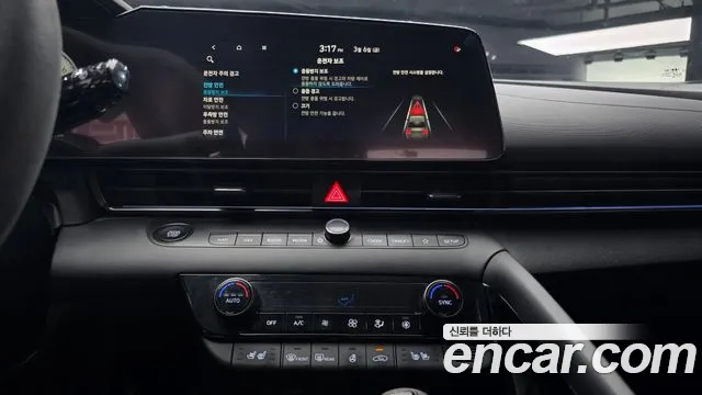 Hyundai AVANTE 2023 — фото 13