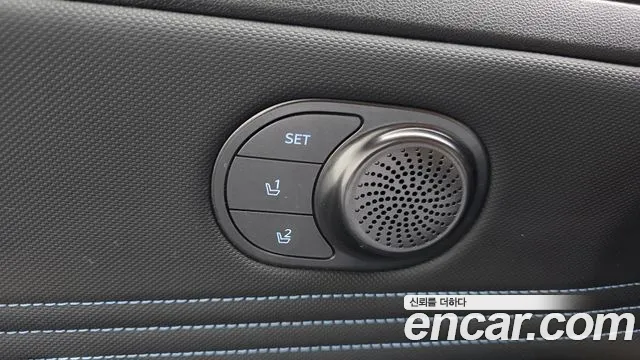 Hyundai AVANTE 2023 — фото 17
