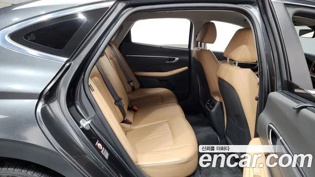 Hyundai Sonata 2020 — фото 12