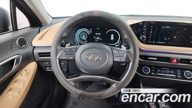 Hyundai Sonata 2020 — фото 13