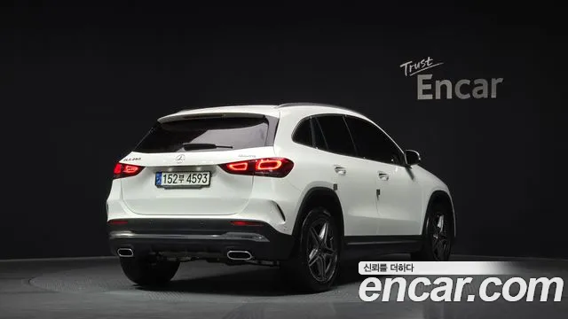 Mercedes-Benz GLA-Class 2021 — фото 2