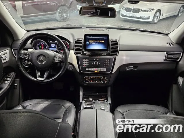 Mercedes-Benz GLE-Class 2018 — фото 7