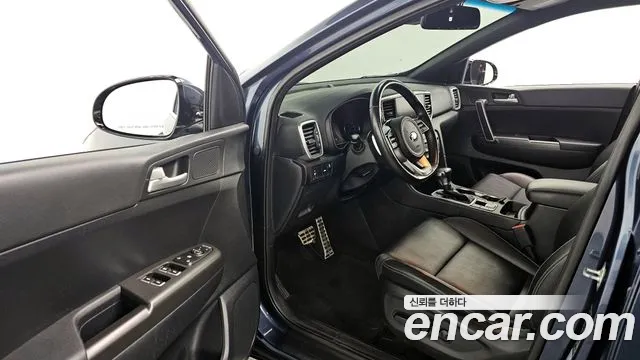 Kia Sportage 2021 — фото 11
