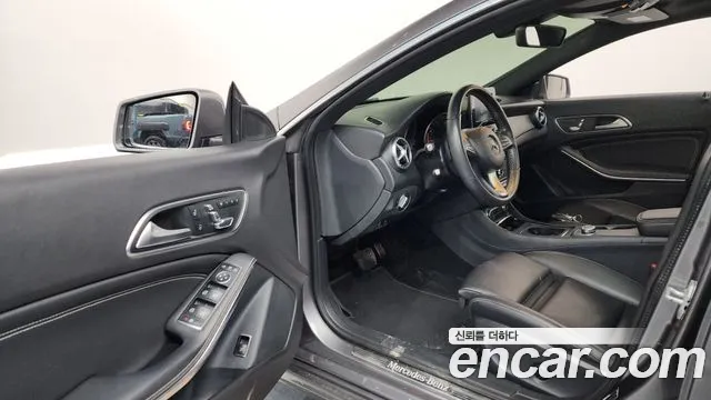 Mercedes-Benz CLA-Class 2017 — фото 10