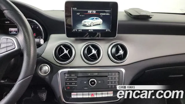 Mercedes-Benz CLA-Class 2017 — фото 15