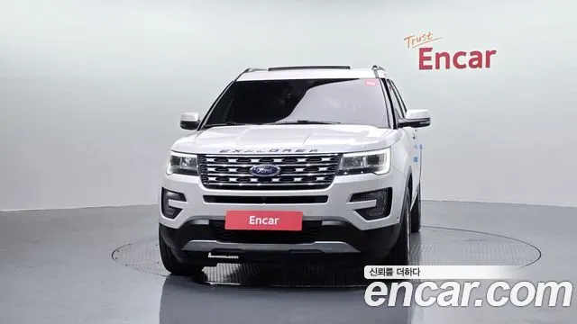 Ford Explorer 2017 — фото 3