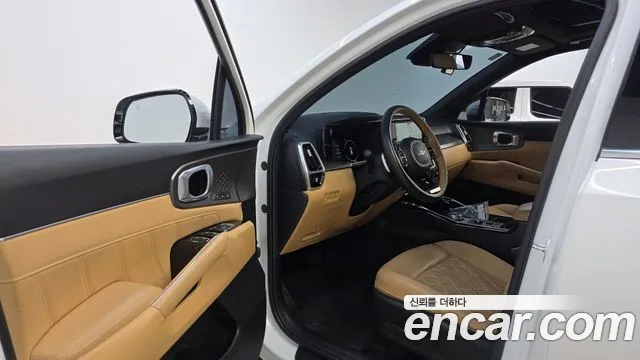 Kia Sorento 2023 — фото 10