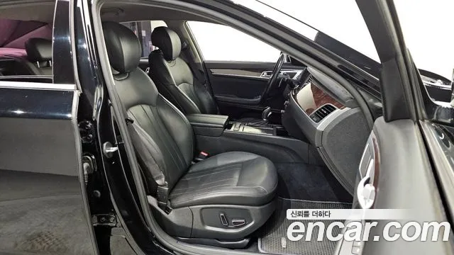 Hyundai Genesis 2015 — фото 12