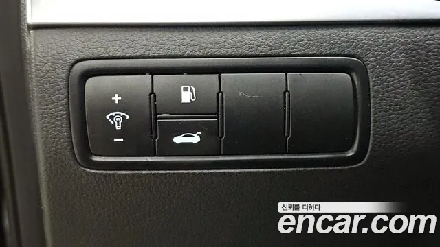 Hyundai Genesis 2015 — фото 14
