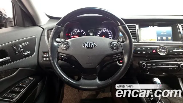 Kia K9 2015 — фото 13