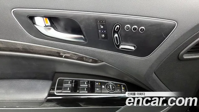 Kia K9 2015 — фото 17