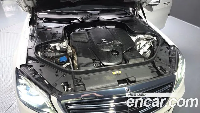 Mercedes-Benz S-Class 2020 — фото 6