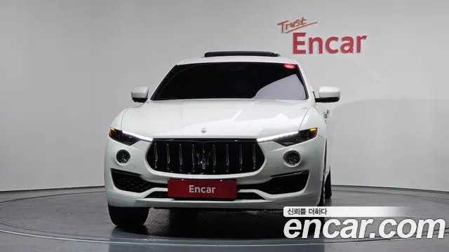 Maserati Levante 2022 — фото 3