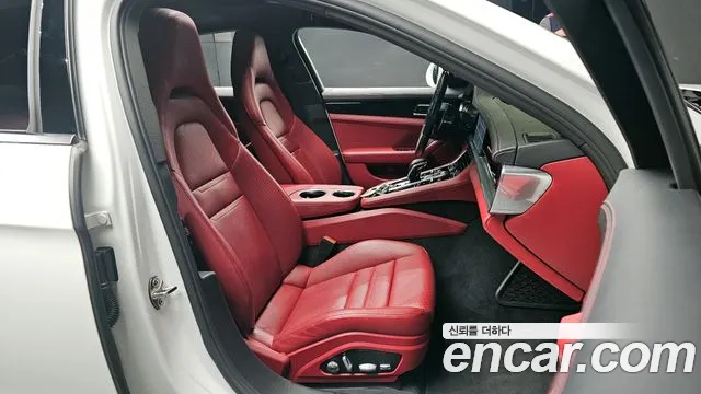 Porsche Panamera 2020 — фото 10