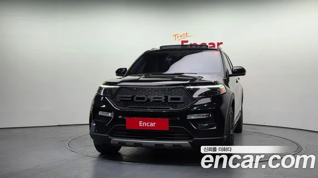 Ford Explorer 2020 — фото 3