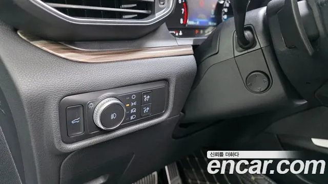 Ford Explorer 2020 — фото 13
