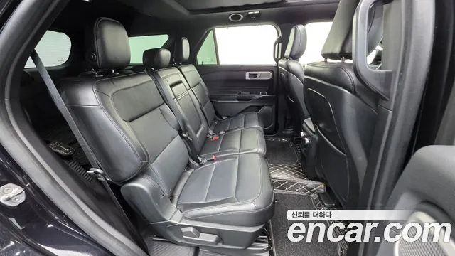 Ford Explorer 2020 — фото 19